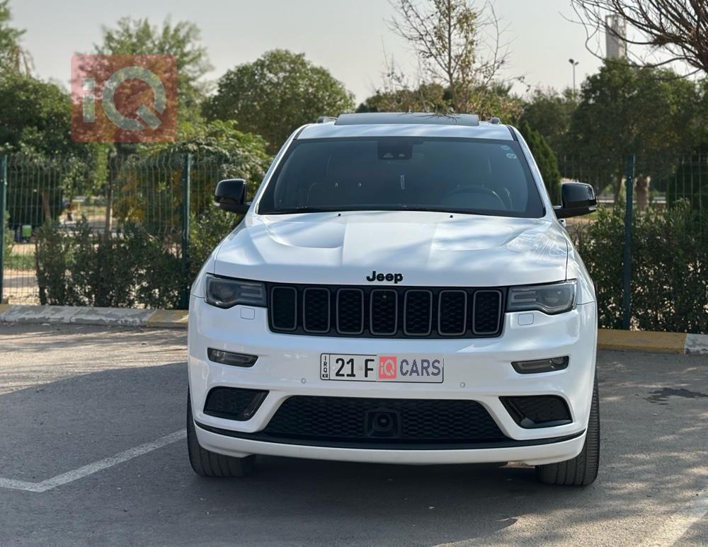 جيب جراند شيروكي